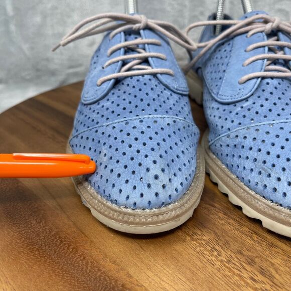Clarks Somerset Oxford Womens 9.5 M Baby Blue Perforated Leather Nubuck Shoes - Picture 5 of 16